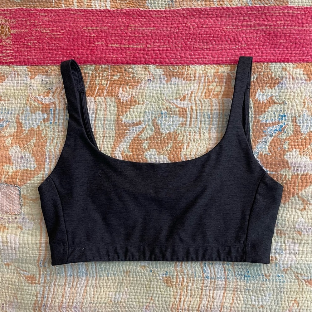 Outdoor Voices sports bra medium
